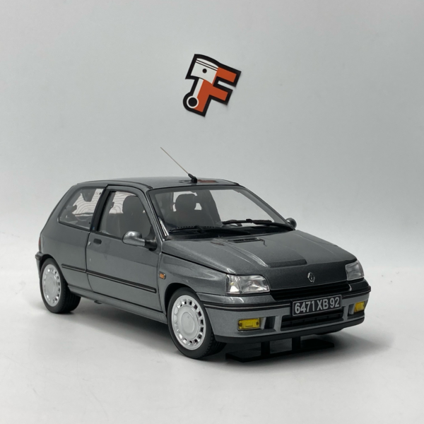 Miniature Renault Clio 16S 1991 gris Tungstene 1/18 Norev vendue en Suisse