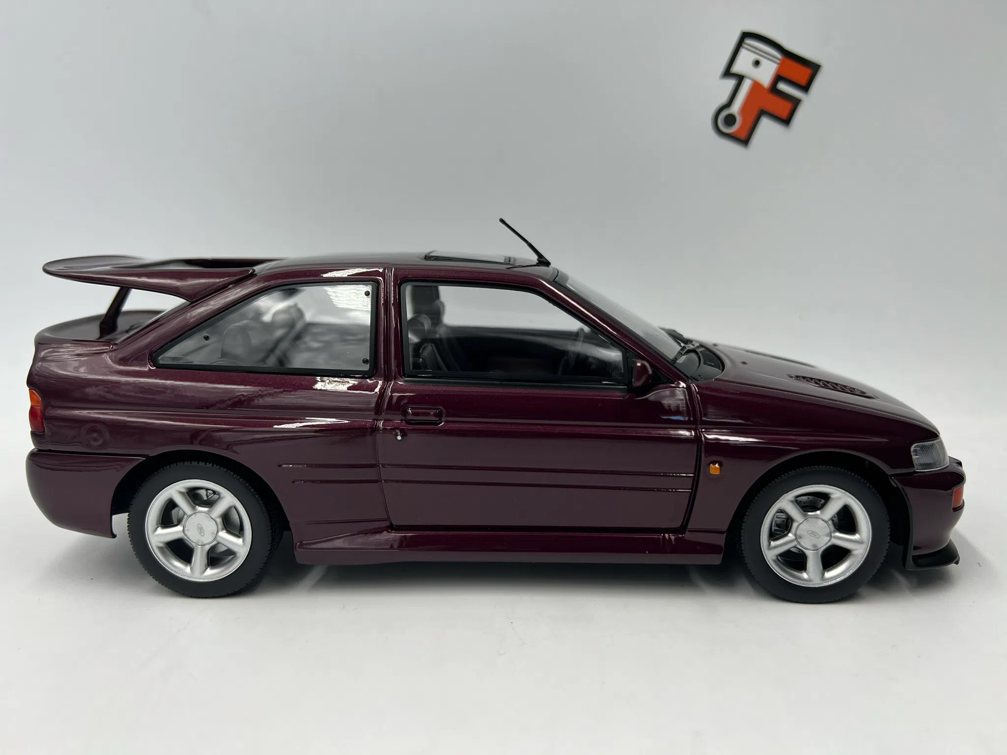 Ford Escort Cosworth Violet Metalic ‘92 – Image 7
