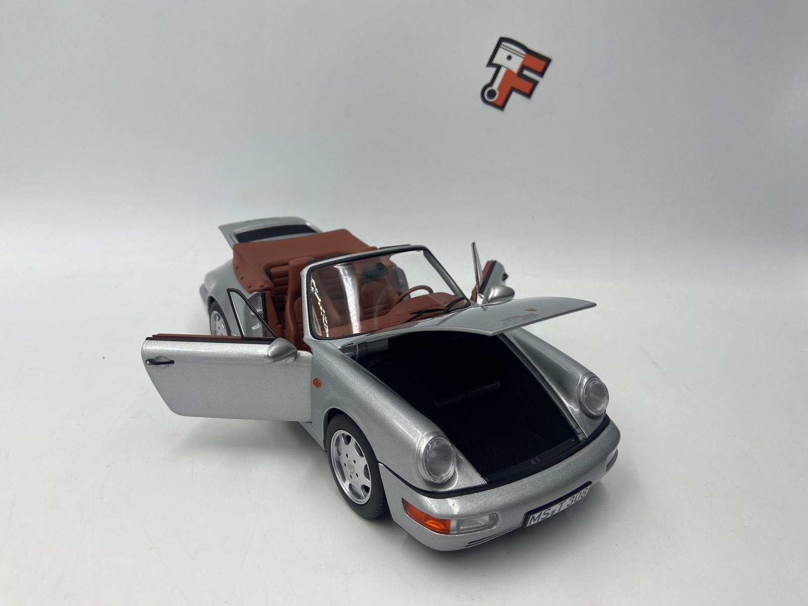 Porsche 911 Carrera 2 Cabriolet Gris 1990 – Image 4