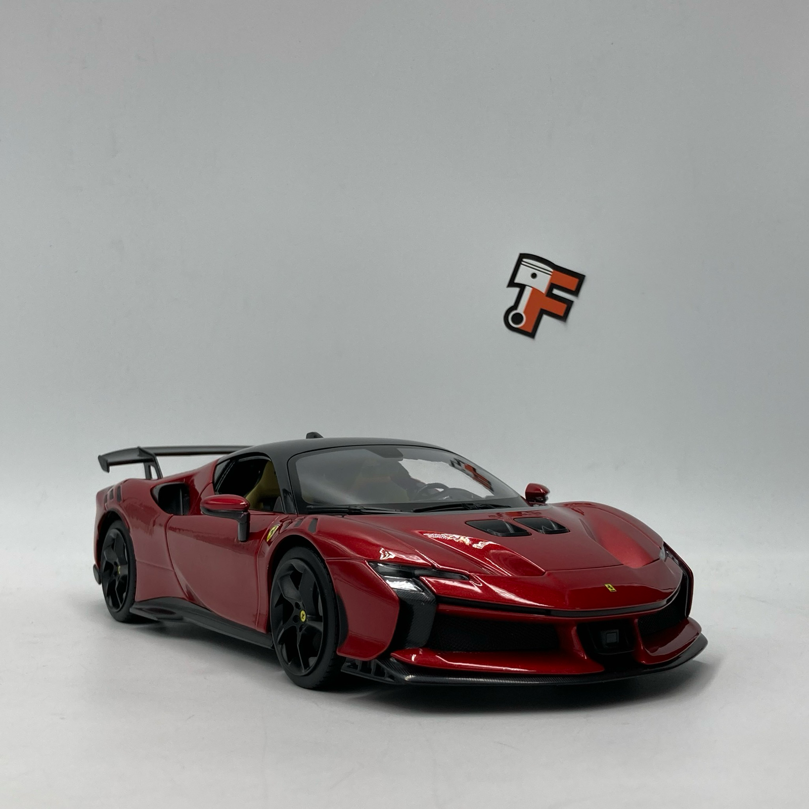 Miniature Ferrari SF90 XX Stradale Rosso Corsa 2024 vendue en Suisse
