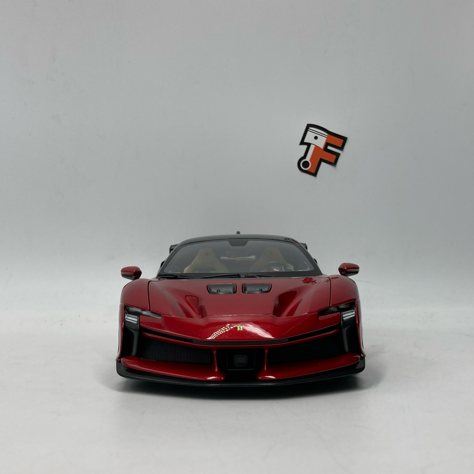 Miniature Ferrari SF90 XX Stradale Rosso Corsa 2024 vendue en Suisse
