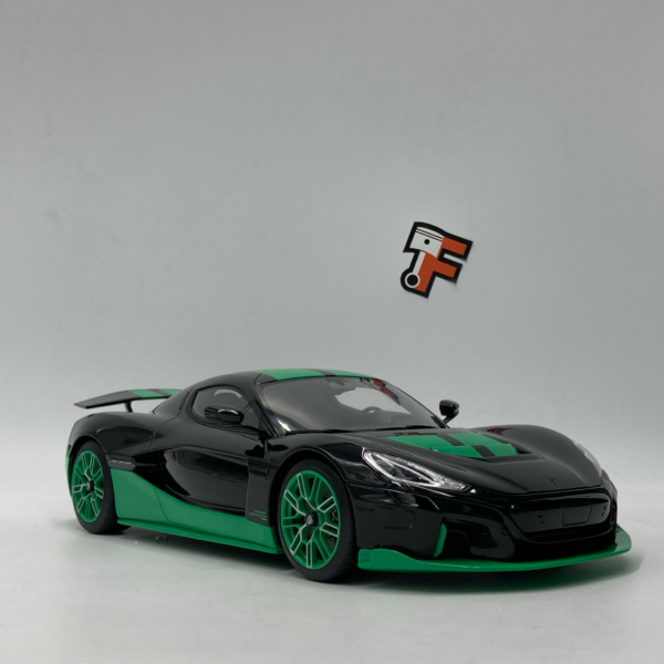 Miniature Rimac Nevera Record Black Green 2023 1/18 vendue en Suisse