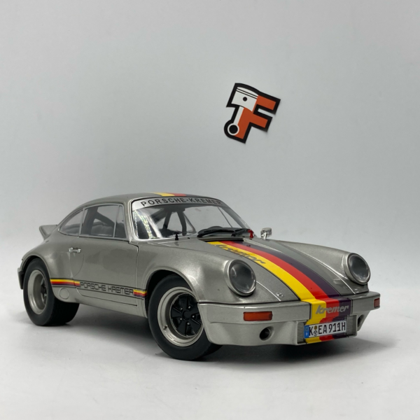 Miniature Porsche 911 RSR Kremer Grau 1973 vendue en Suisse