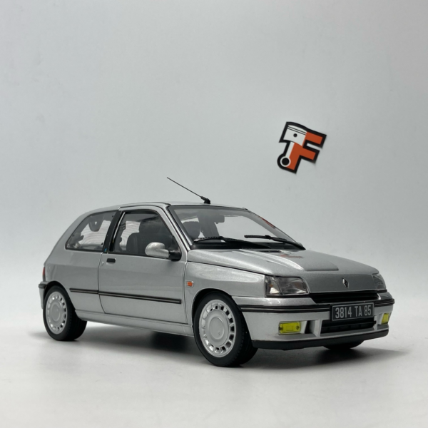Miniature Renault Clio 16S 1992 Gris Iceberg 1/18 Norev vendue en Suisse