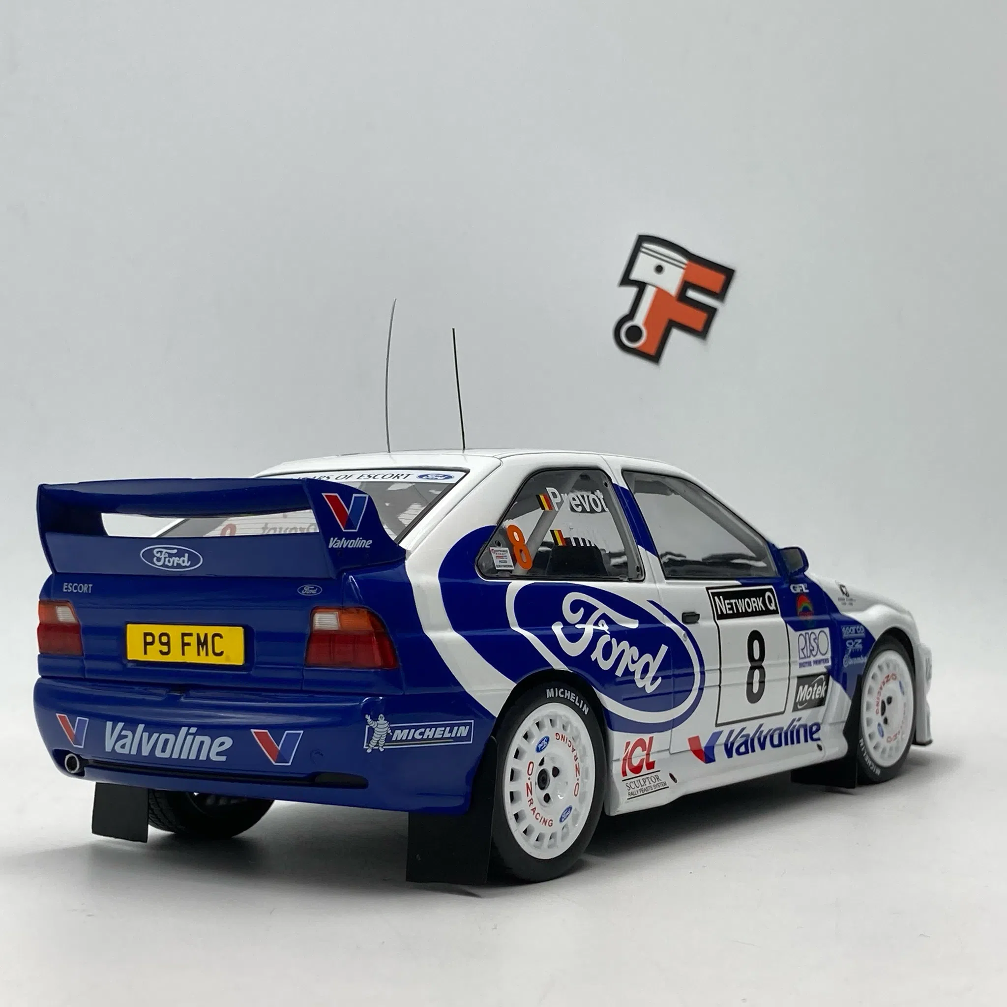 Miniature Ford Escort RS Cosworth #8 B. Thiry RAC RALLY 1998 1/18 vendue en Suisse