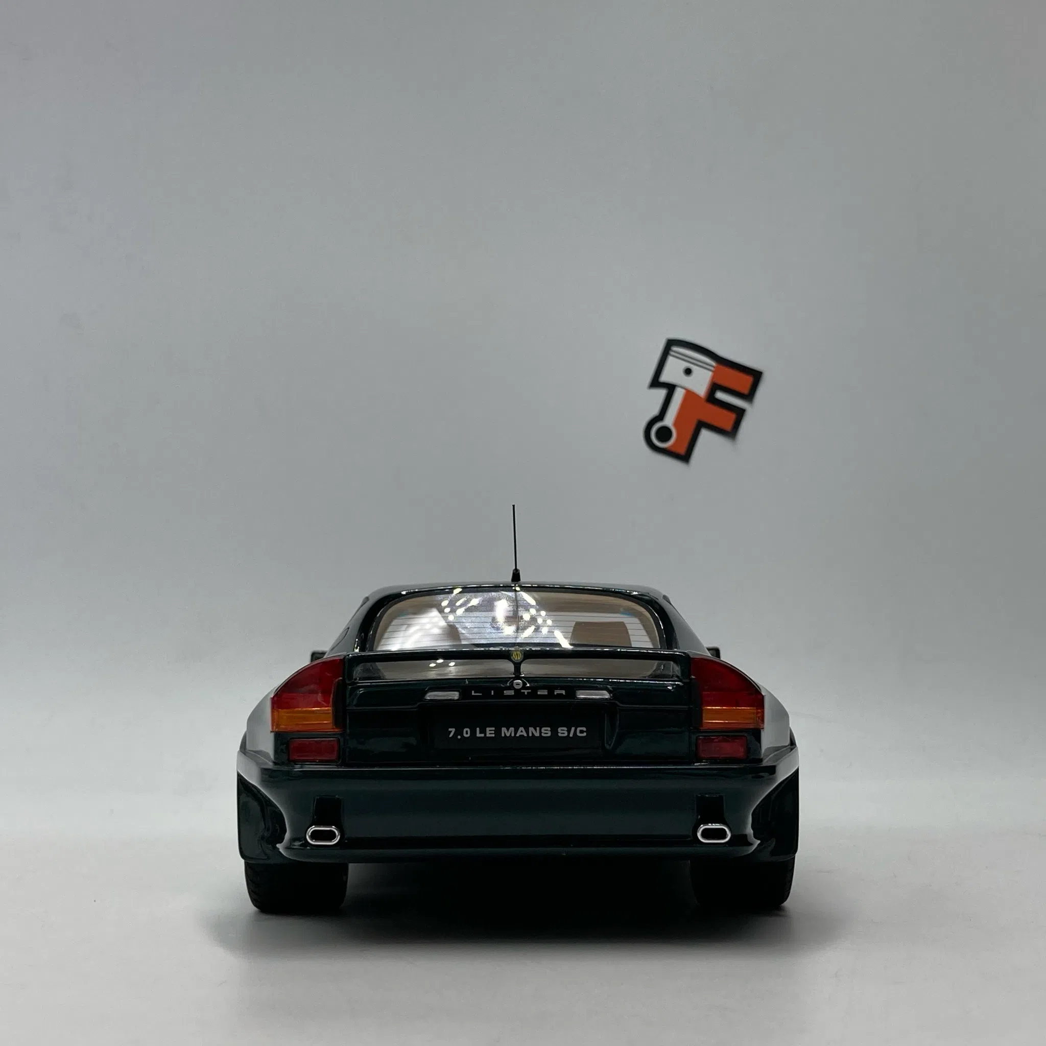 Lister Jaguar XJS 7.0 Le Mans Coupe British Green Racing 1988 – Image 8