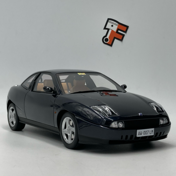 Miniature Fiat Coupé 2.0 Turbo 20V 1996 au 1/18 LM189H vendue en Suisse