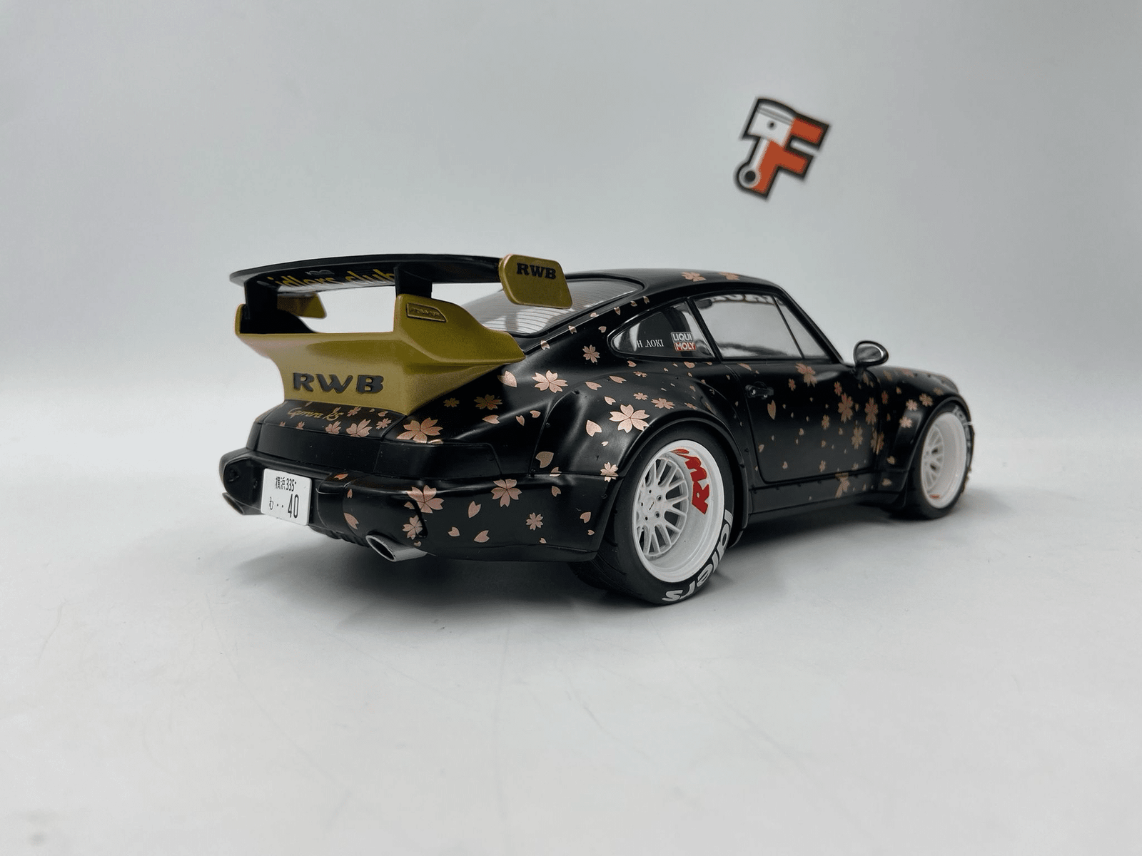 Miniature Porsche 911 964 RWB Rauh-Welt Aoki 2021 vendue en Suisse