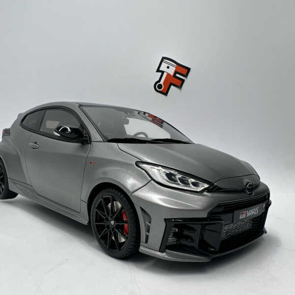 Miniature Toyota Yaris GR 2024 OttOmobile 1/18 vendue en Suisse