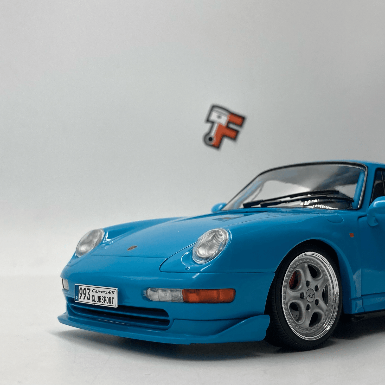 Porsche 911 993 ClubSport Riviera Blue 1997 – Image 4