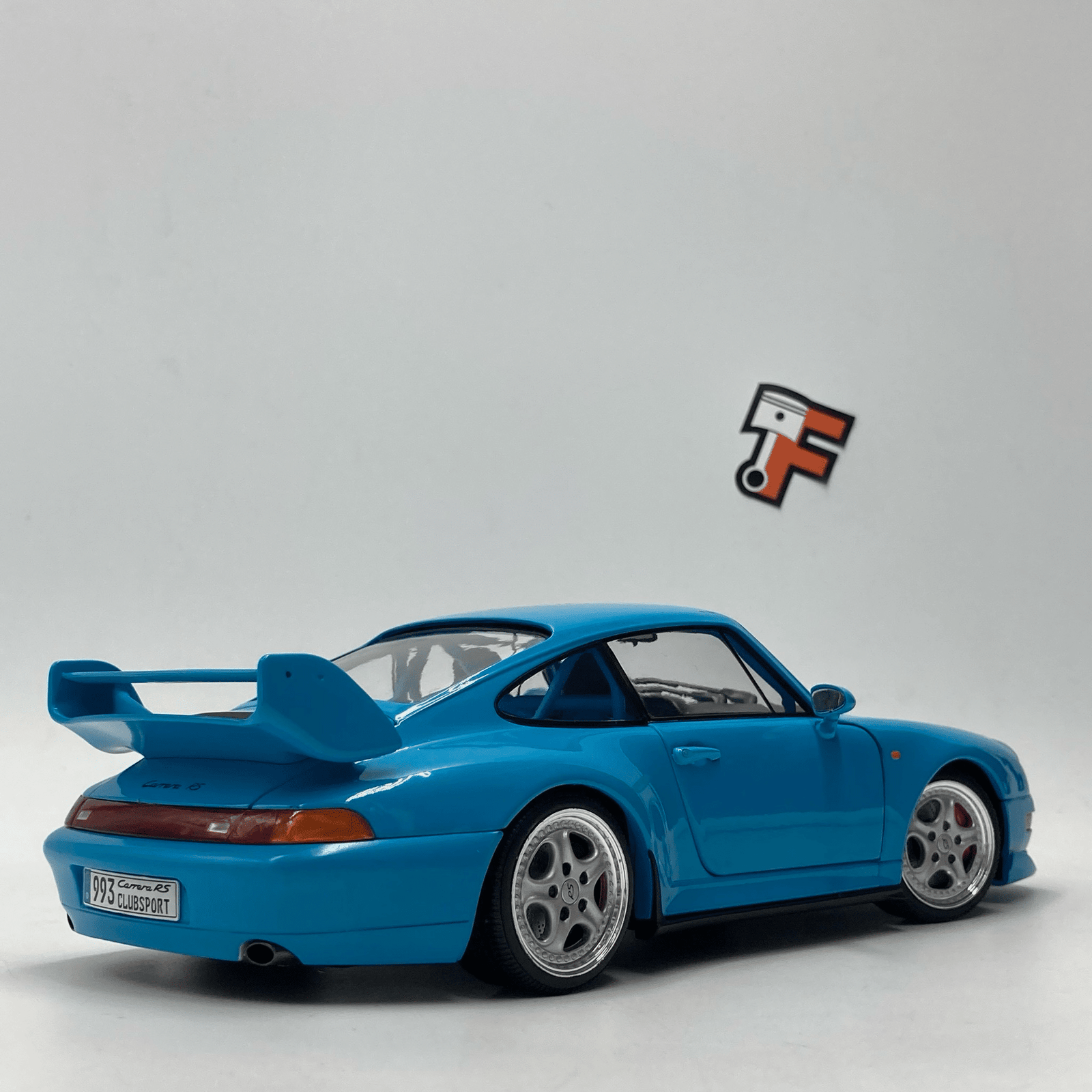 Porsche 911 993 ClubSport Riviera Blue 1997 – Image 3
