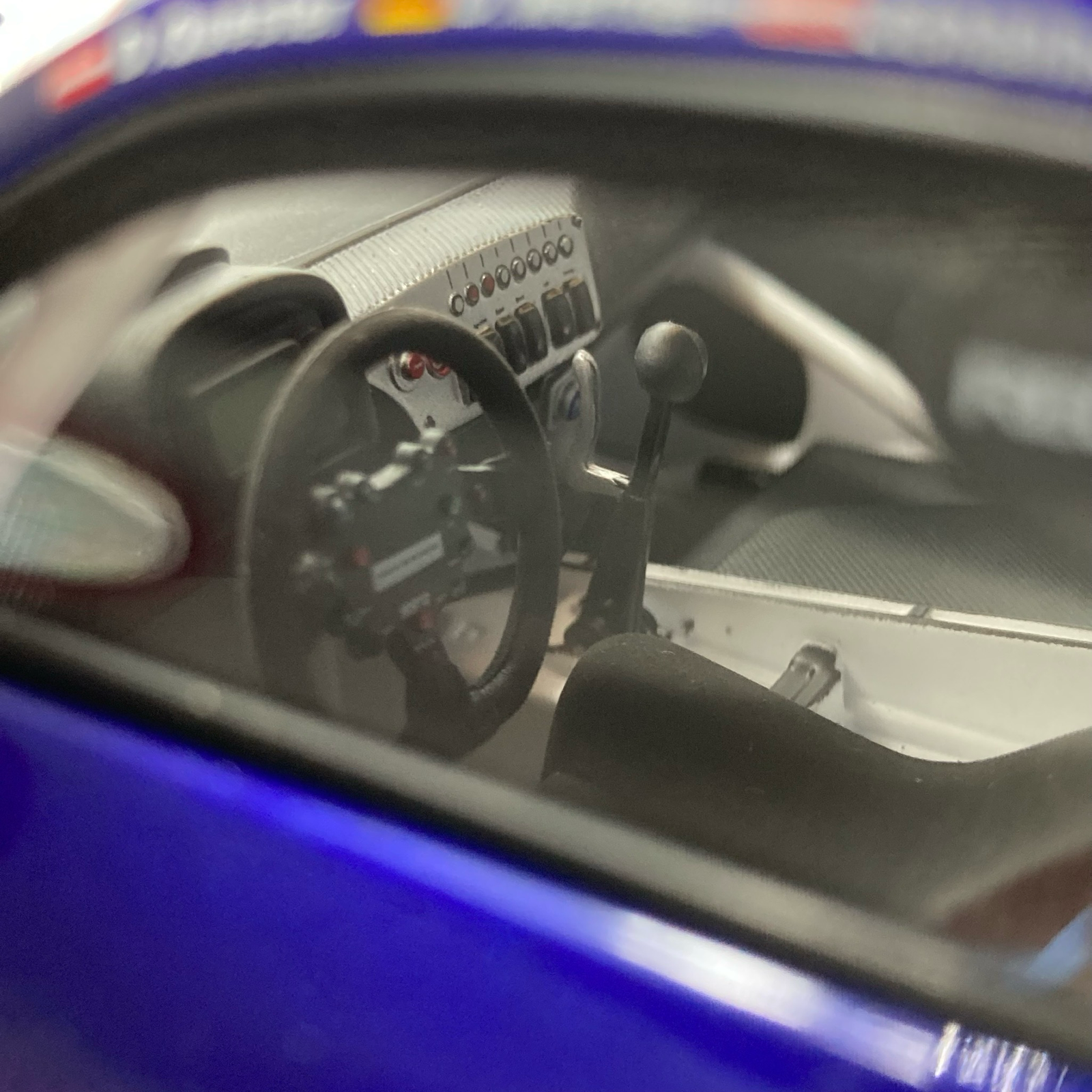 Miniature BMW Z4 M Coupe E86 GT3 Red Bull 24h Silverstone #1 2007 vendue en Suisse