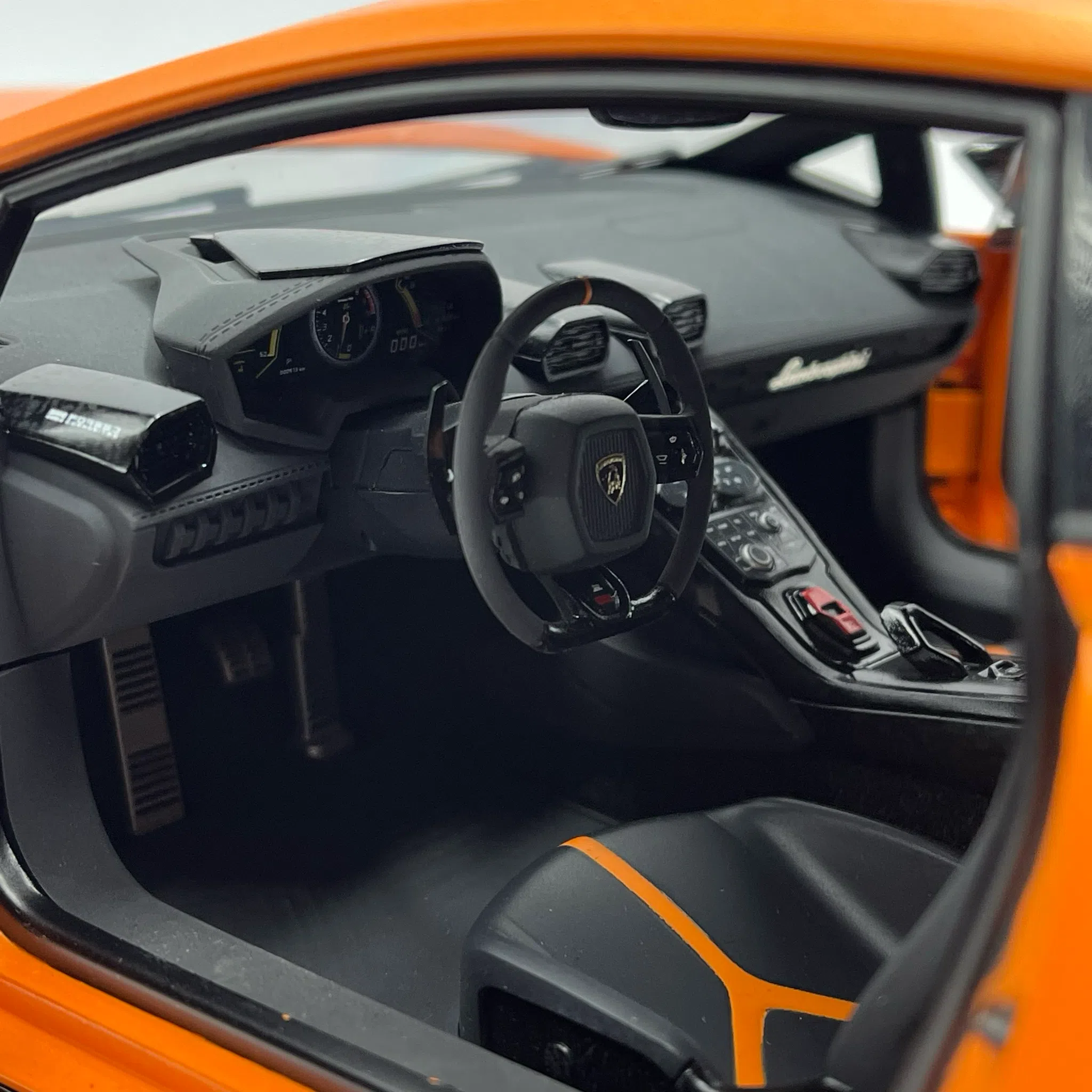 Lamborghini Huracan Performante Arancio Anthaeus 2018 1/12 – Image 5