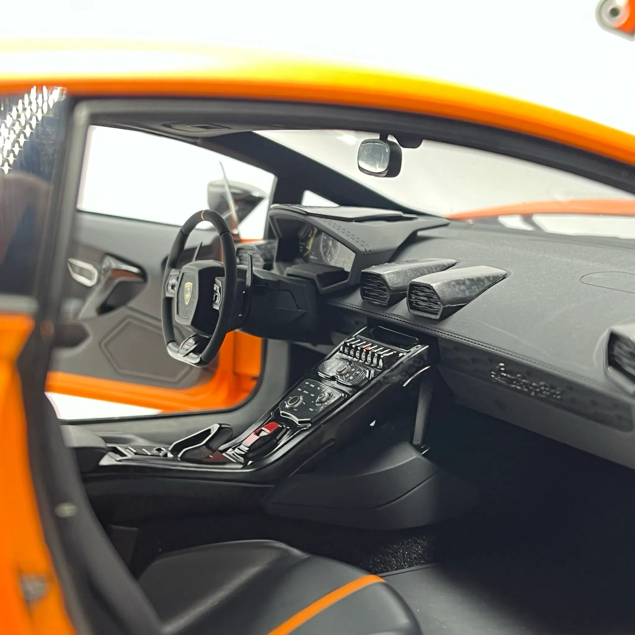 Lamborghini Huracan Performante Arancio Anthaeus 2018 1/12 – Image 9