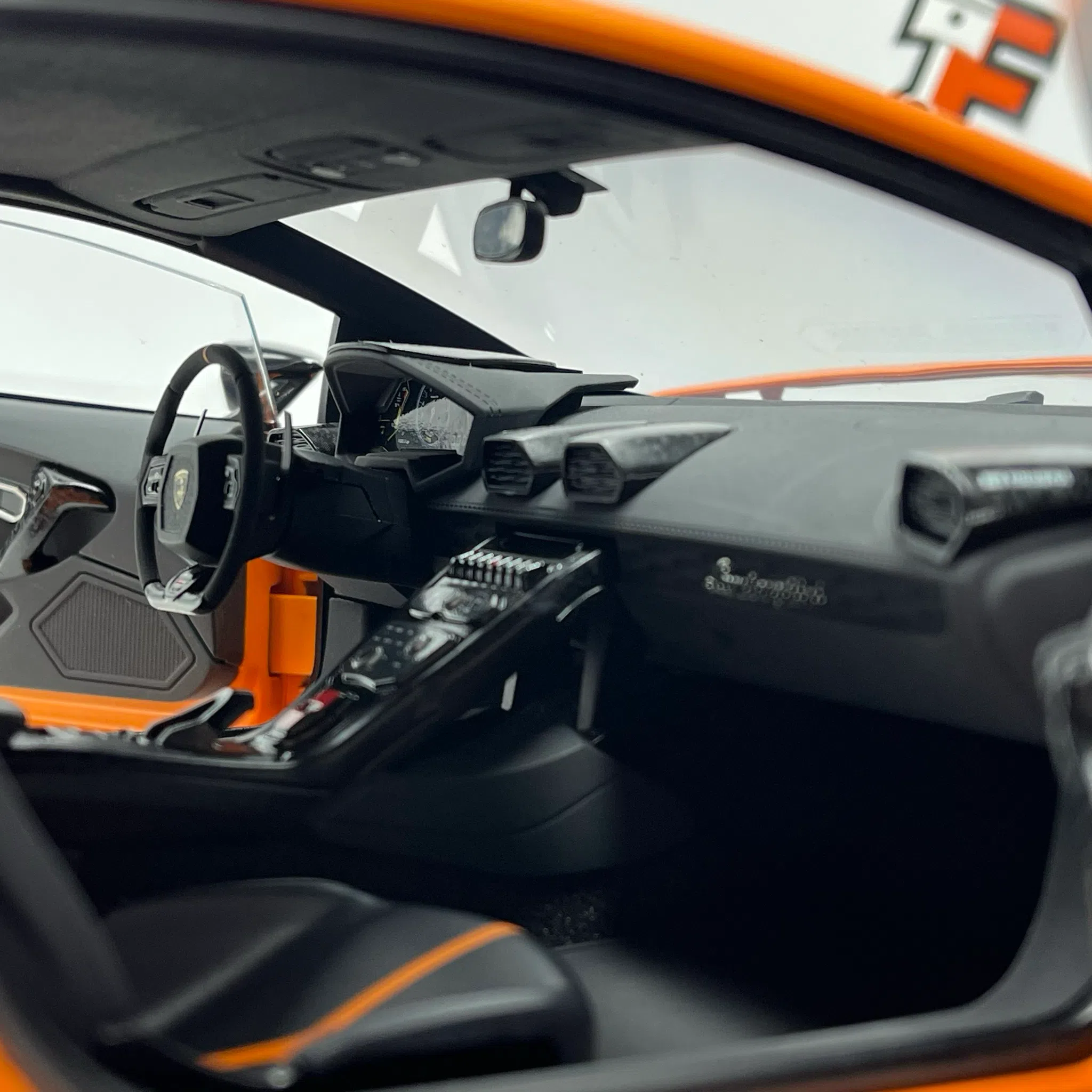 Lamborghini Huracan Performante Arancio Anthaeus 2018 1/12 – Image 7