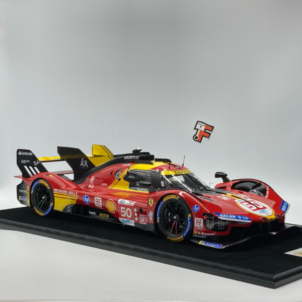 Miniature Ferrari 499P numéro 50 gagnante des 24 Heures du Mans 2024