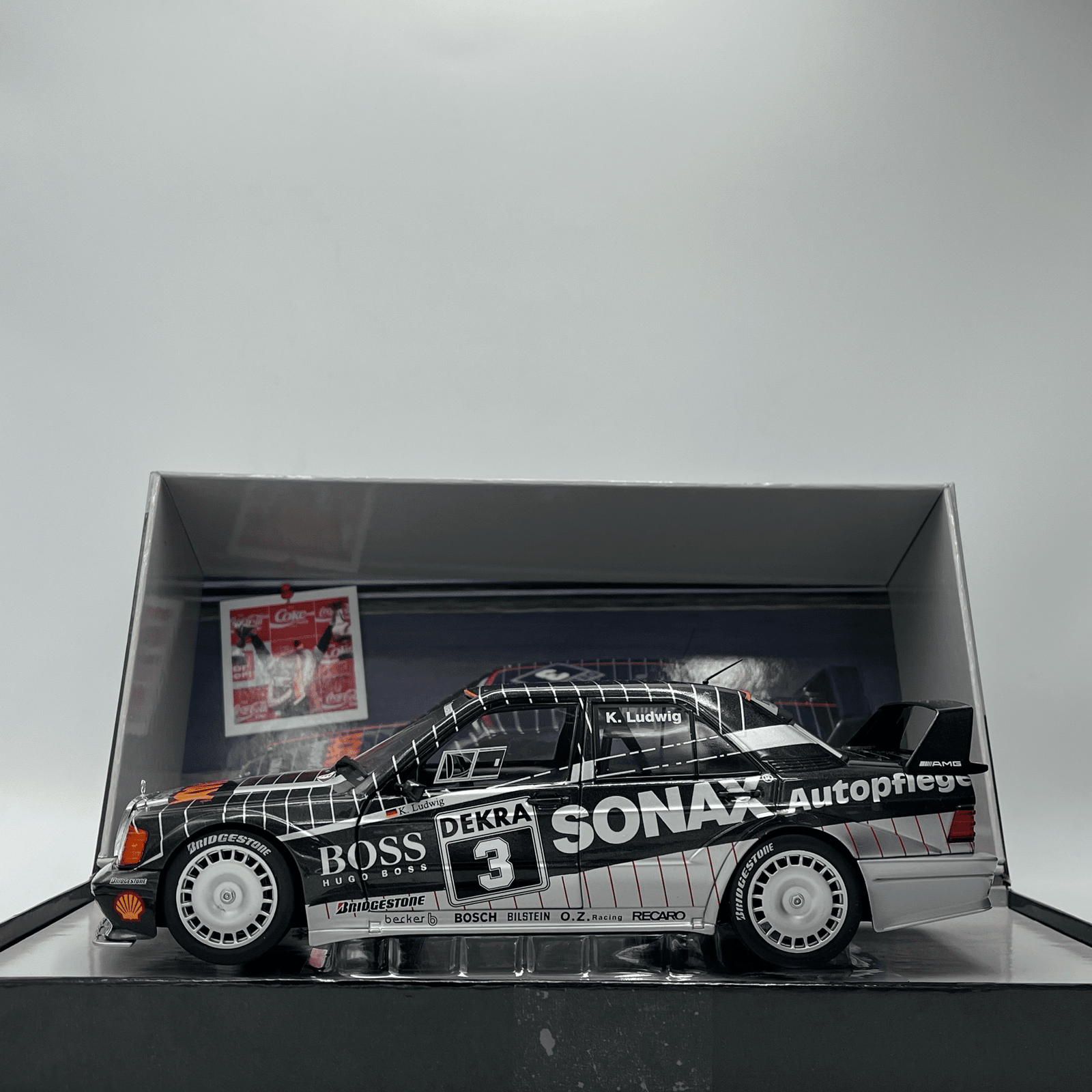 Mercedes 190 Evo II 2.5-16 DTM #3 1992 – Image 2