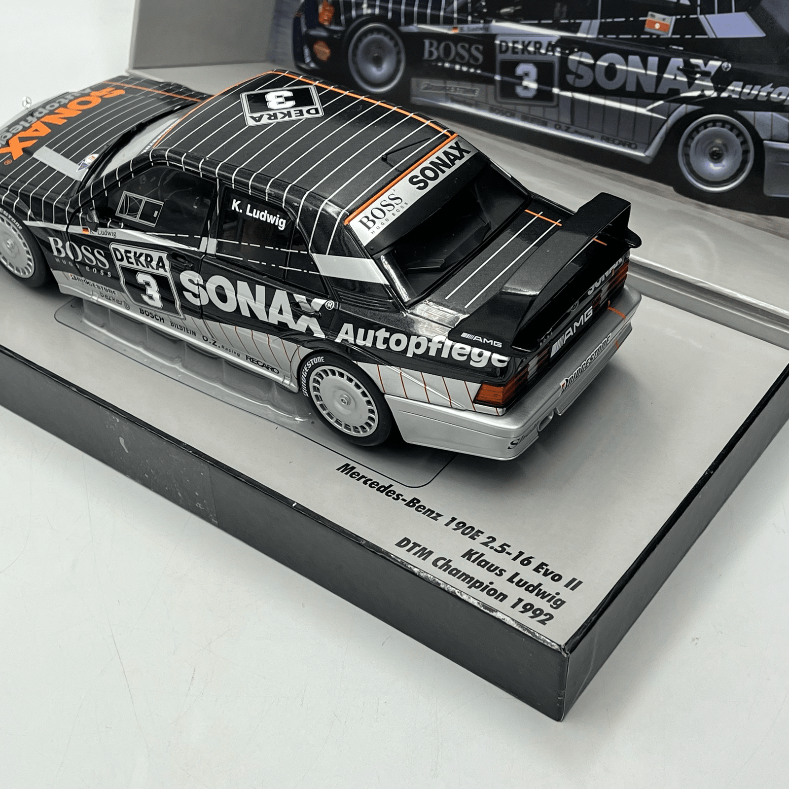 Mercedes 190 Evo II 2.5-16 DTM #3 1992 – Image 8