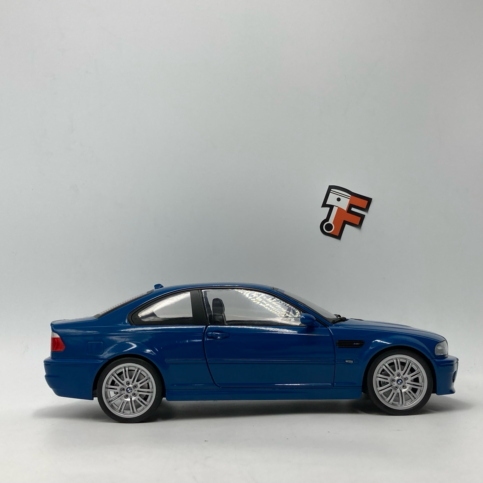 Miniature BMW M3 E46 Laguna Seca Blau 2000 vendue en Suisse