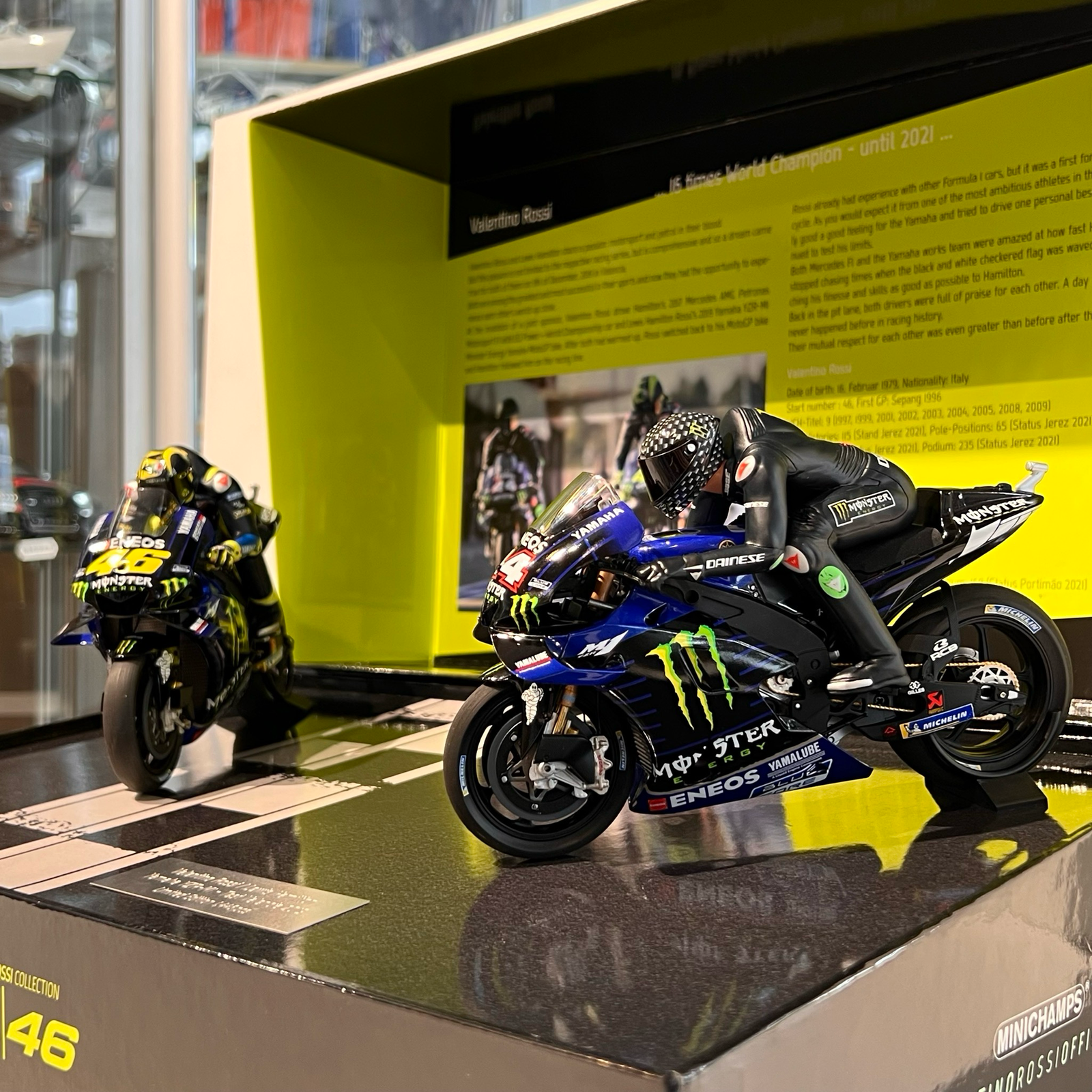 Yamaha YZR-M1 Valentino Rossi / Lewis Hamilton Test Valencia 2019 – Image 3