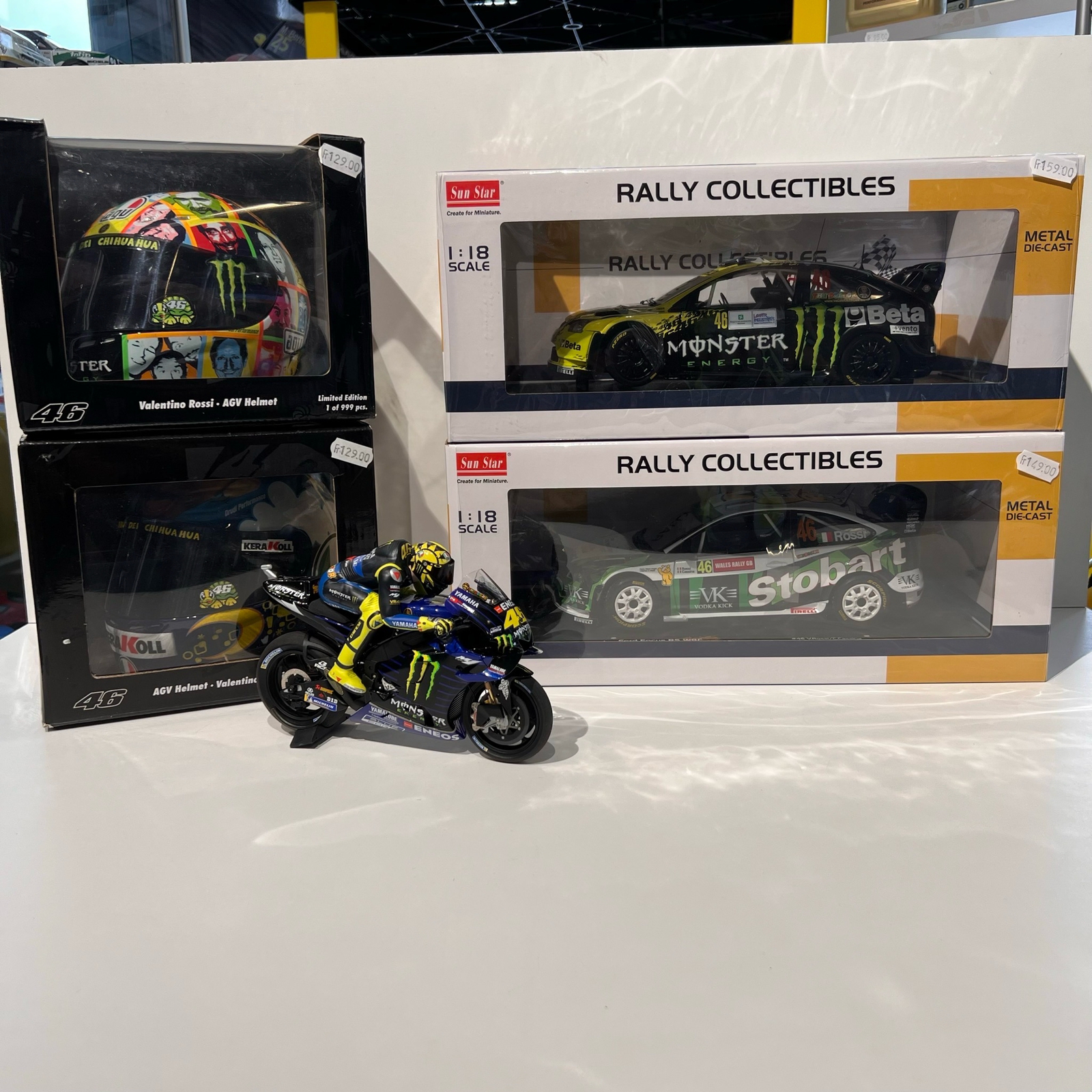 Yamaha YZR-M1 Valentino Rossi / Lewis Hamilton Test Valencia 2019 – Image 11