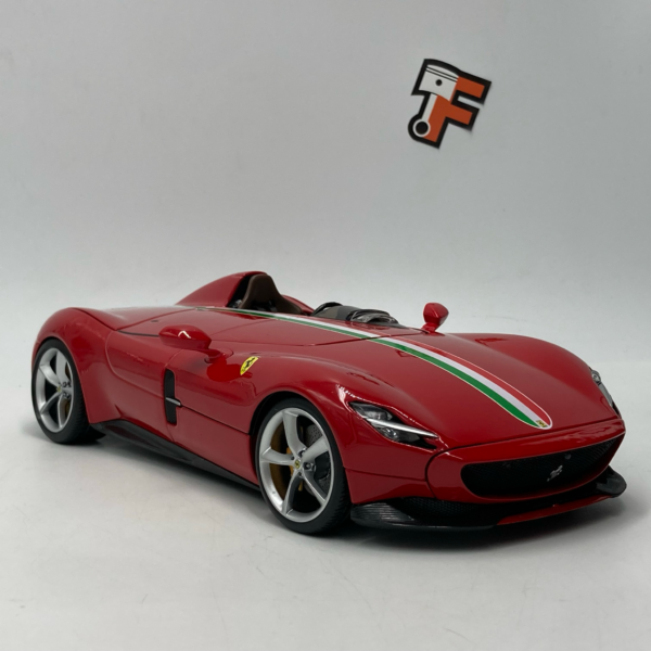Miniature Ferrari Monza SP1 2019 échelle 1/18 vendue en Suisse par Frakaxessoires.