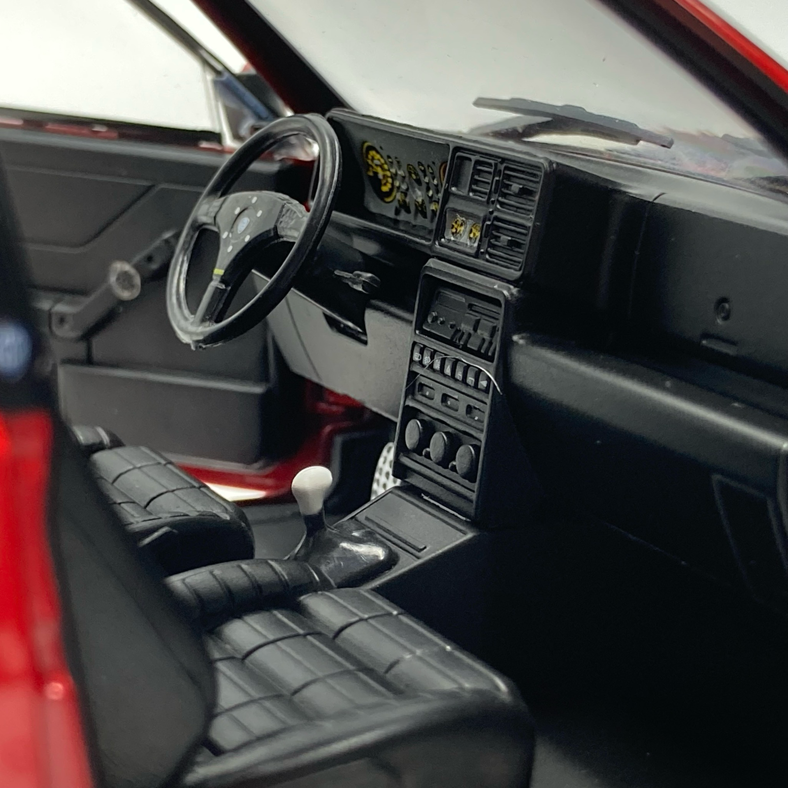 Lancia Delta HF Integrale Edizione Finale 1995 – Image 10