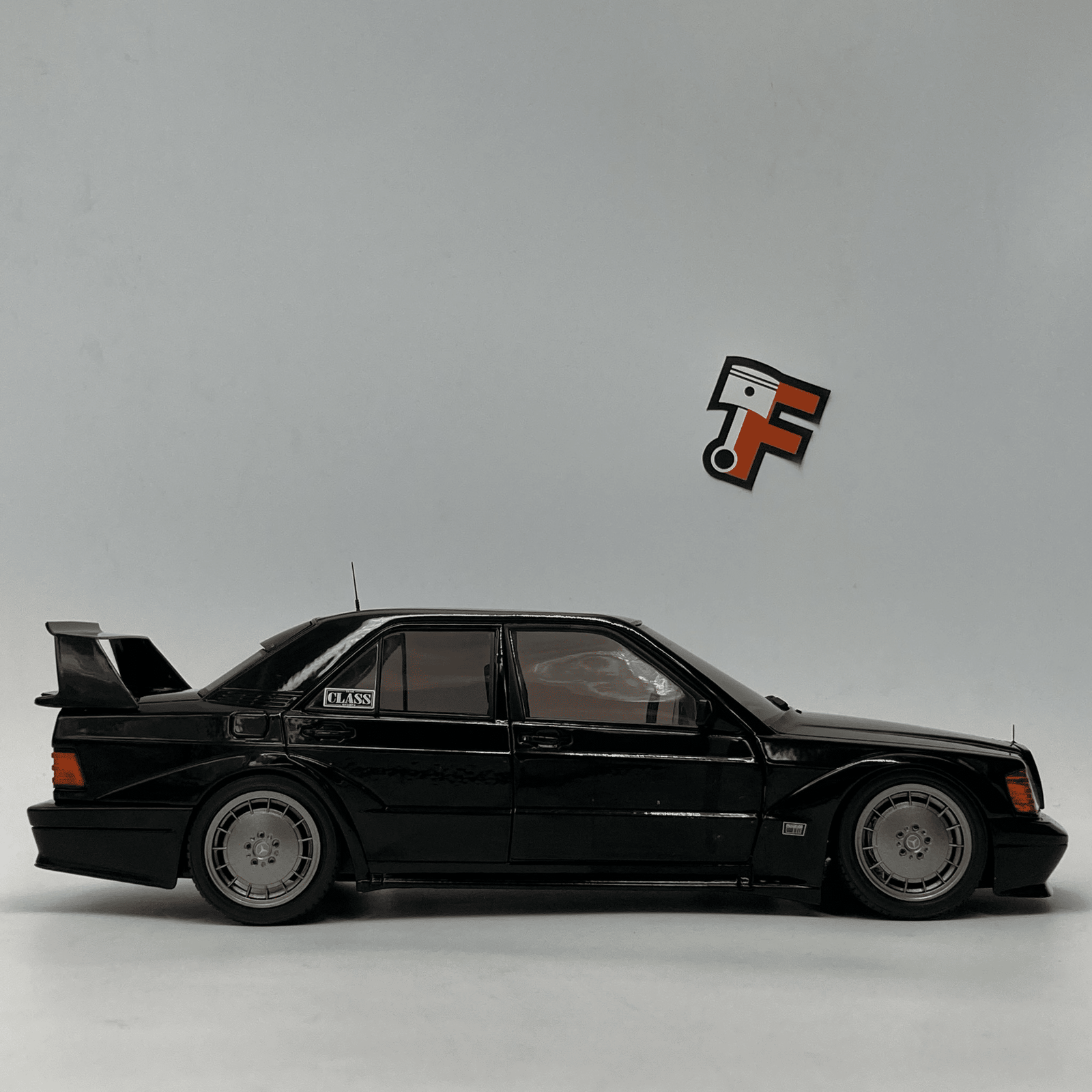 Mercedes 190 EVO II Black Solido Works 1990 – Image 2