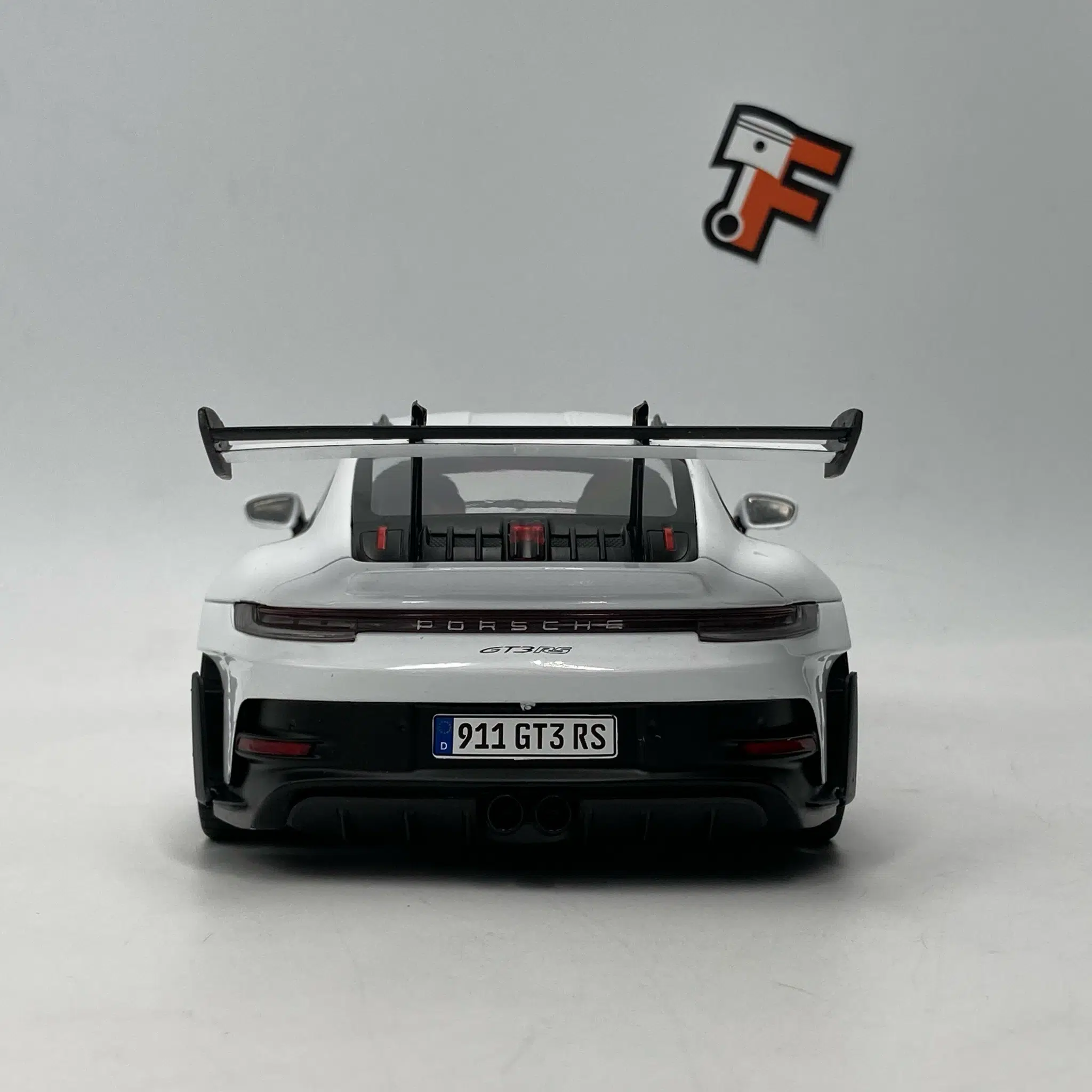 Porsche 911 992 GT3 RS 2024 – Image 7