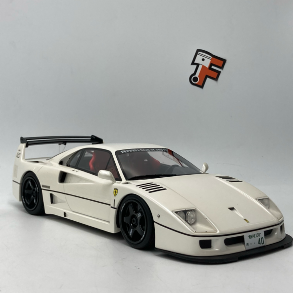 Miniature Ferrari F40 LBWK White GT Spirit GT379 1/18 vendue en Suisse