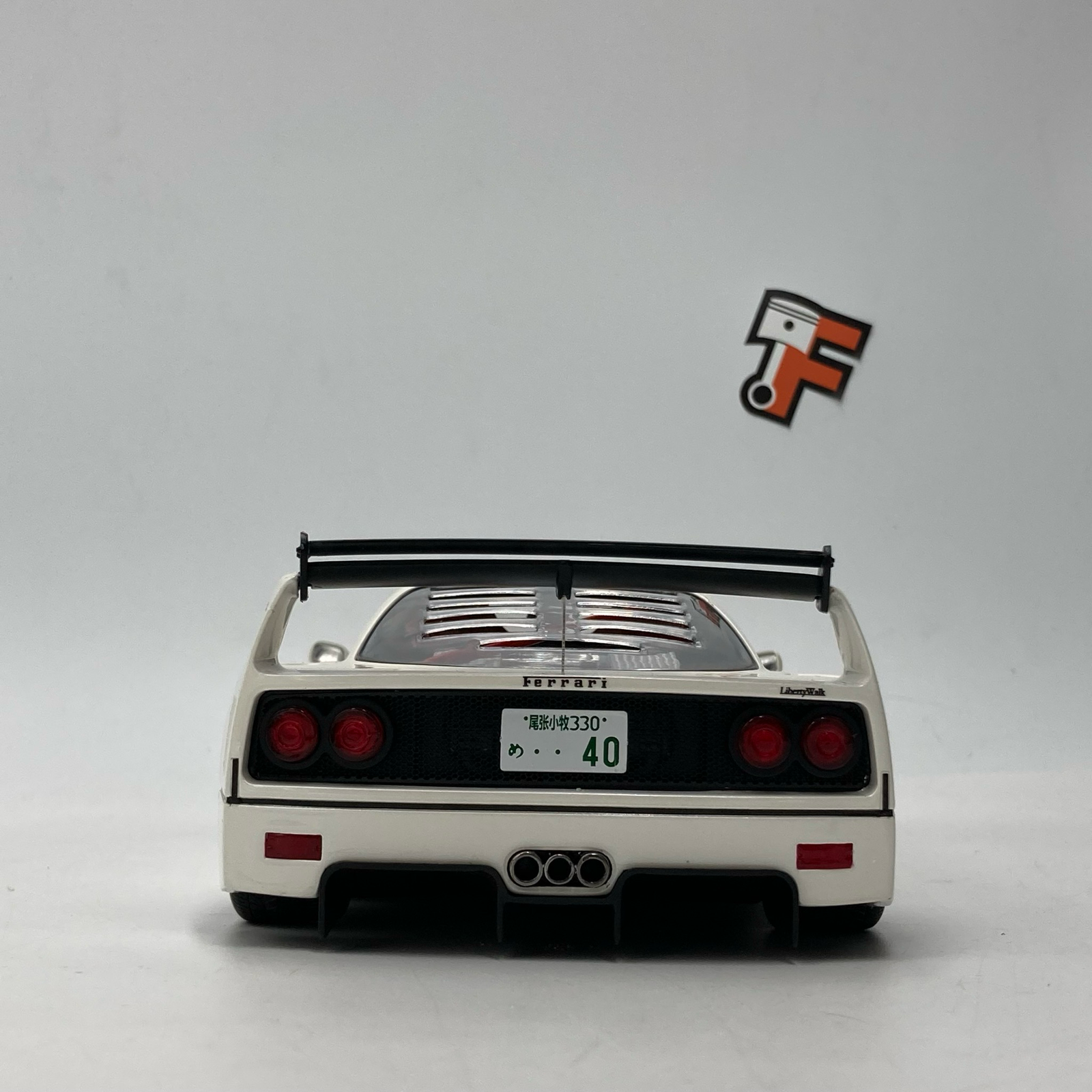 Ferrari F40 LBWK White – Image 6
