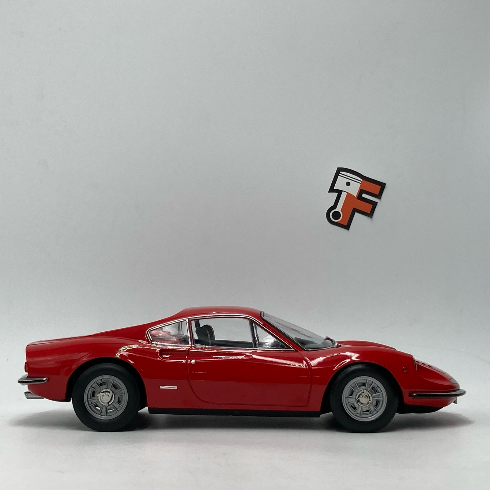 Ferrari Dino 246 GT Red – Image 2