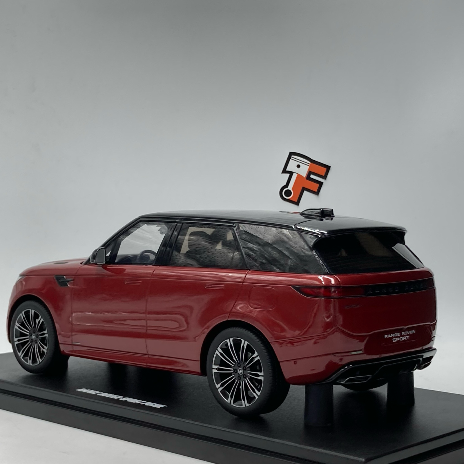 Miniature Range Rover Sport 2022 Rouge Florence vendue en Suisse