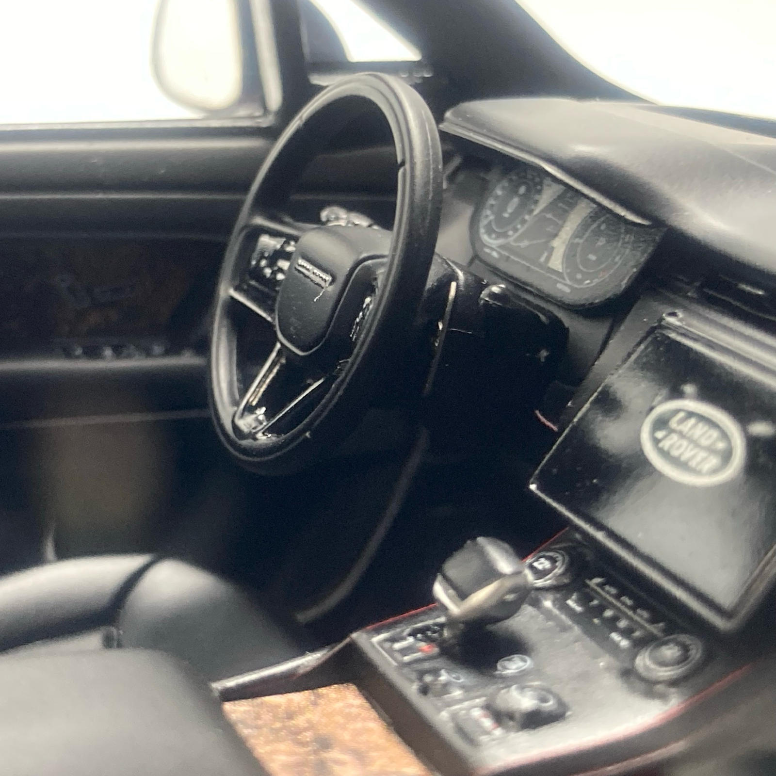 Miniature Range Rover Sport 2022 Rouge Florence vendue en Suisse