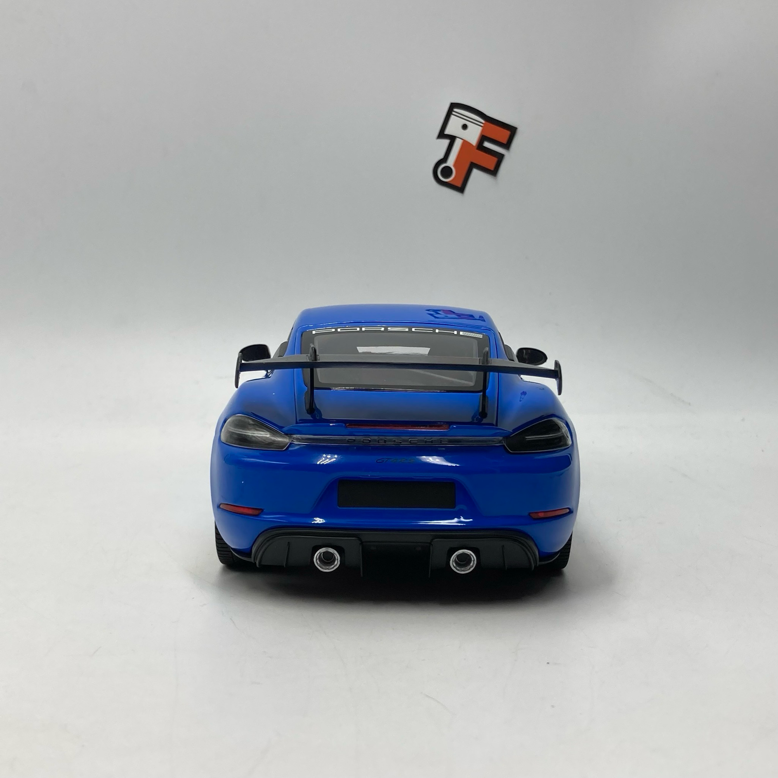 Porsche Cayman GT4 RS 2024 - Blue Weissach Package – Image 4