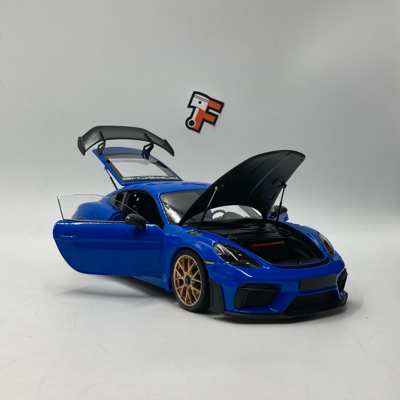 Porsche Cayman GT4 RS 2024 - Blue Weissach Package – Image 9