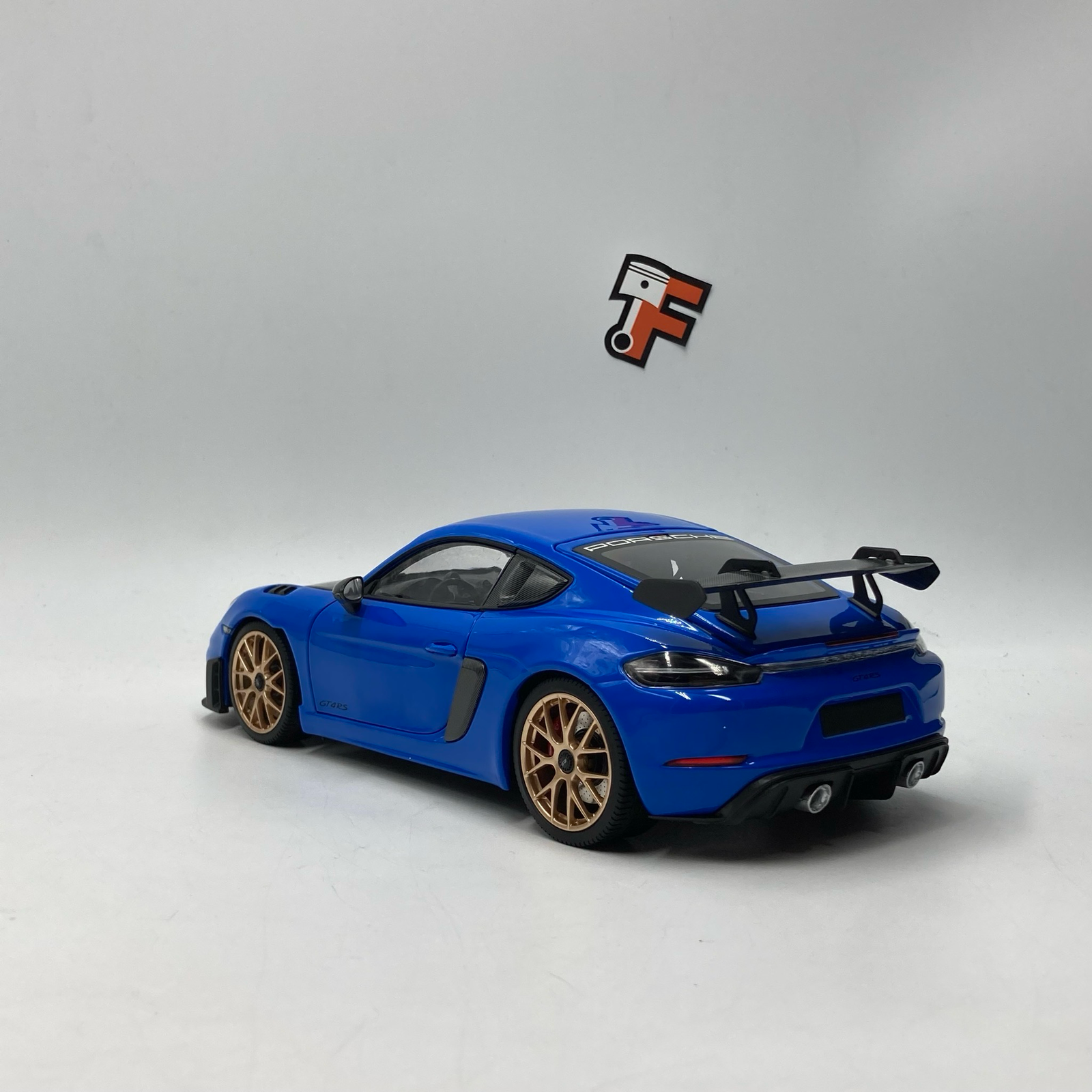 Porsche Cayman GT4 RS 2024 - Blue Weissach Package – Image 5