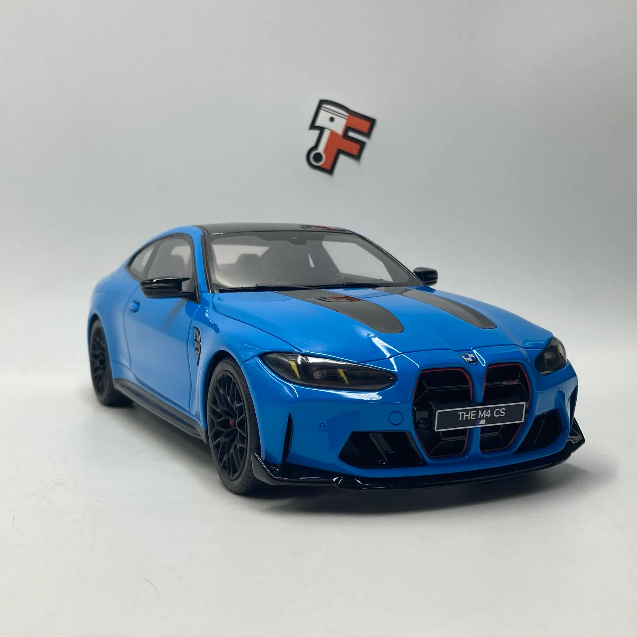 Miniature BMW M4 CS M-Sport 2024 GT511 vendue en Suisse