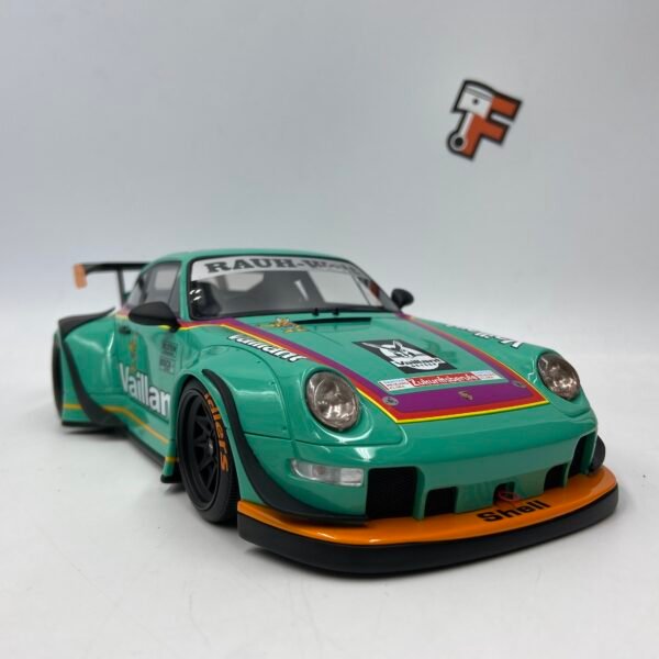 Porsche 911 993 RWB Vaillant 2022