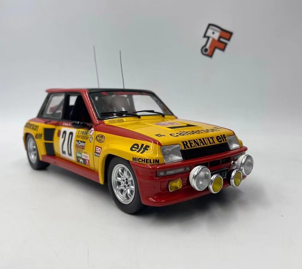 Collection de voitures miniatures de prestige - vitrine FRAKAXESSOIRES Collombey-Muraz