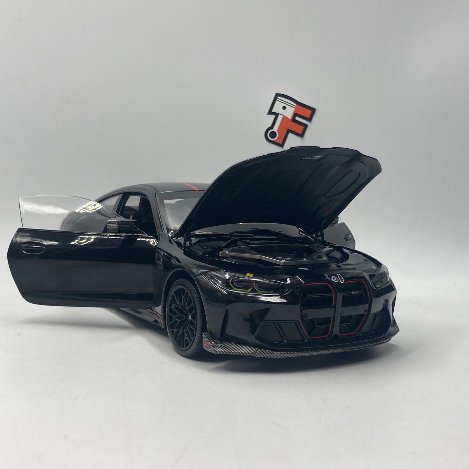 BMW M4 CSL (G82) 2023 Saphir Noir 1/18 – Image 9