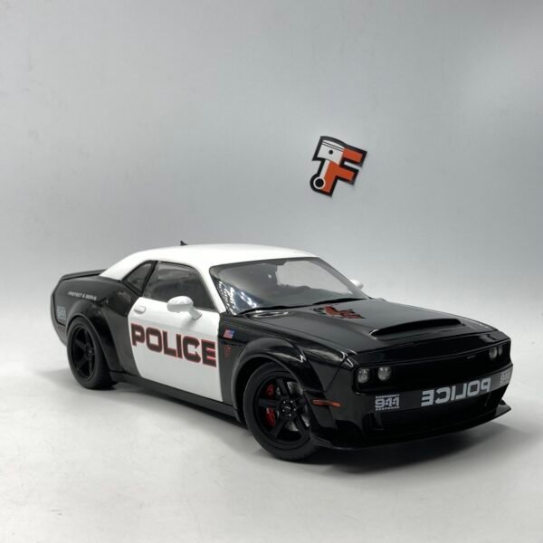 Miniature Dodge Challenger Demon Highway Police 2023 vendue en Suisse