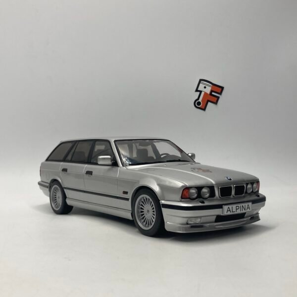 Miniature BMW Alpina B10 4.6 Touring 1/18 vendue en Suisse