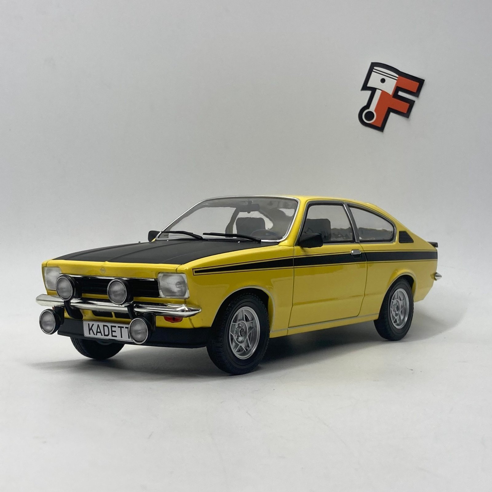 Opel Kadett C Coupe GT/E Yellow – Image 3