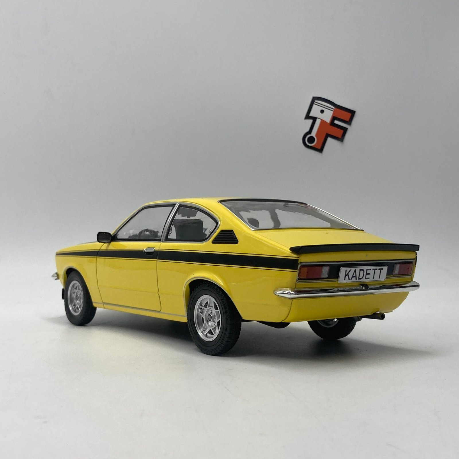 Opel Kadett C Coupe GT/E Yellow – Image 5