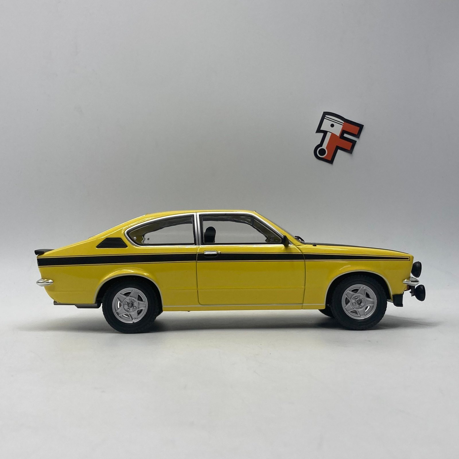Opel Kadett C Coupe GT/E Yellow – Image 8