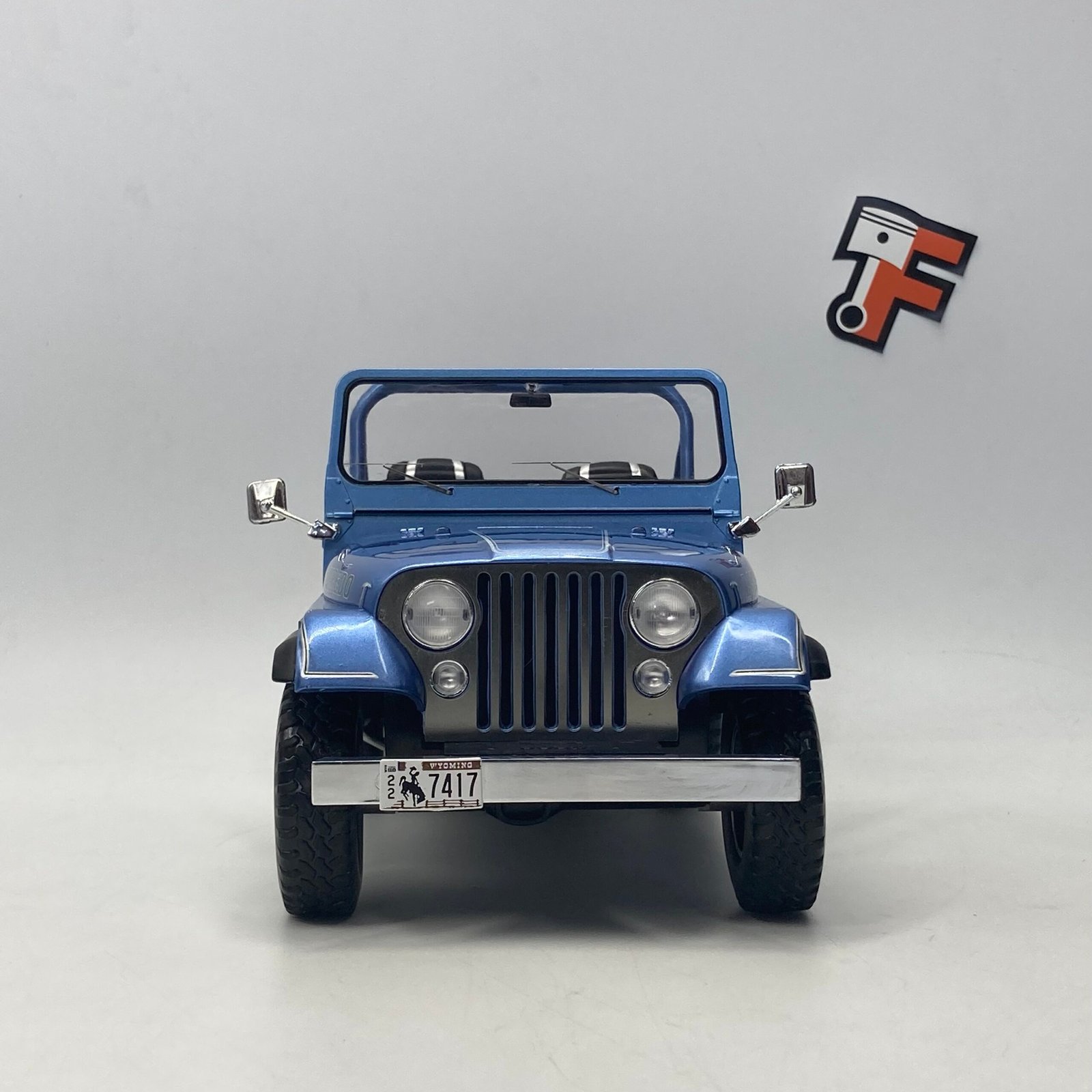 Jeep CJ-7 Laredo Blue – Image 2