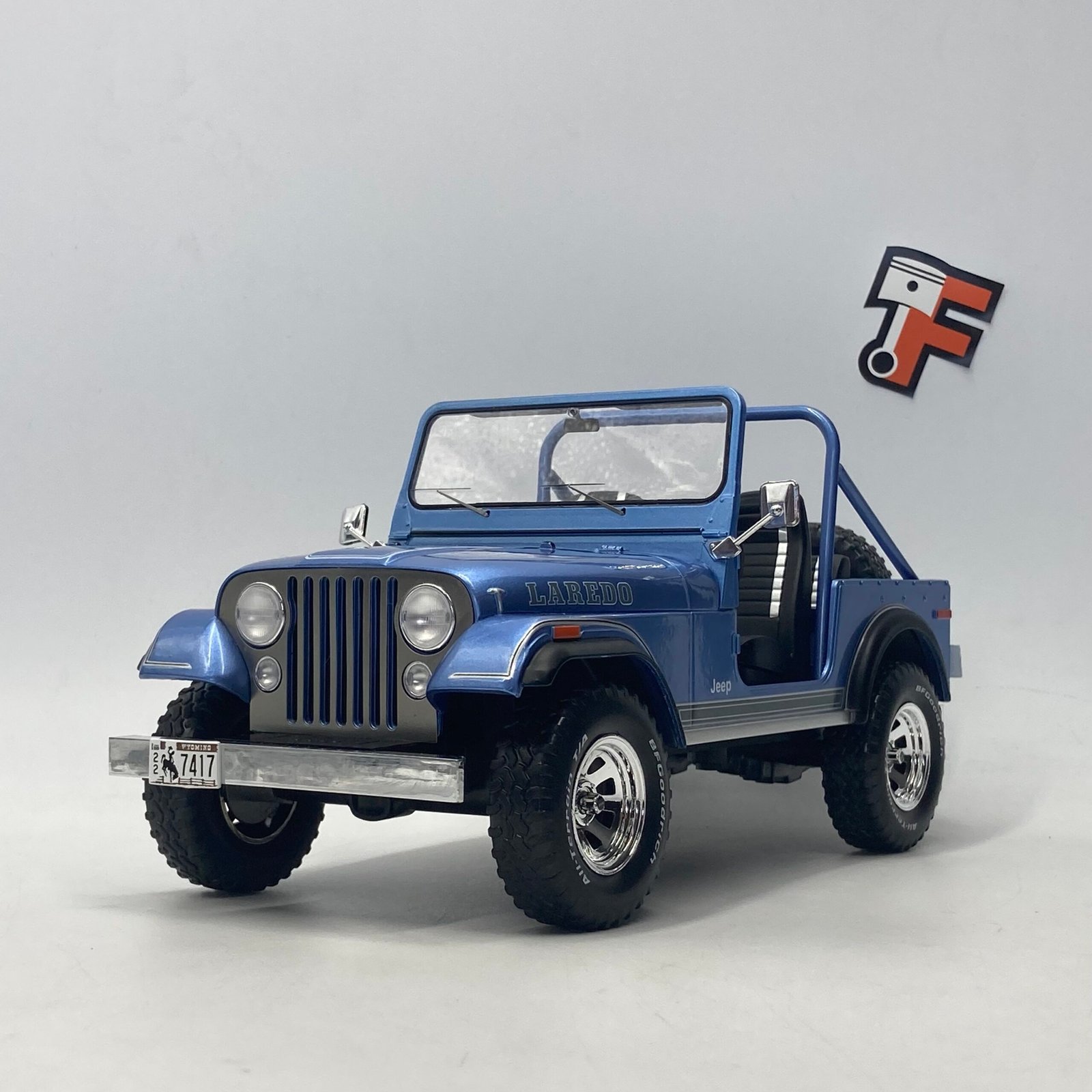 Jeep CJ-7 Laredo Blue – Image 3