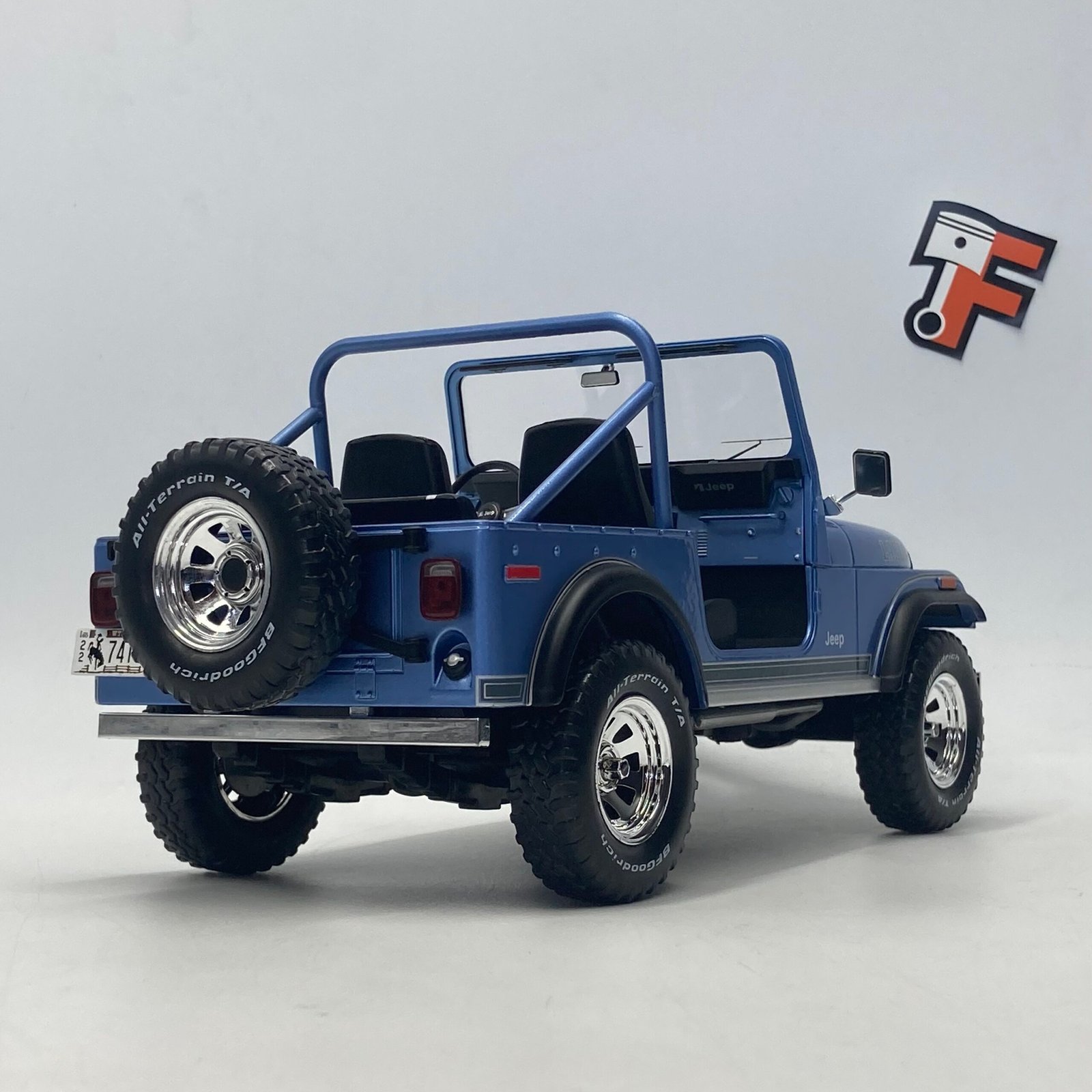 Jeep CJ-7 Laredo Blue – Image 7