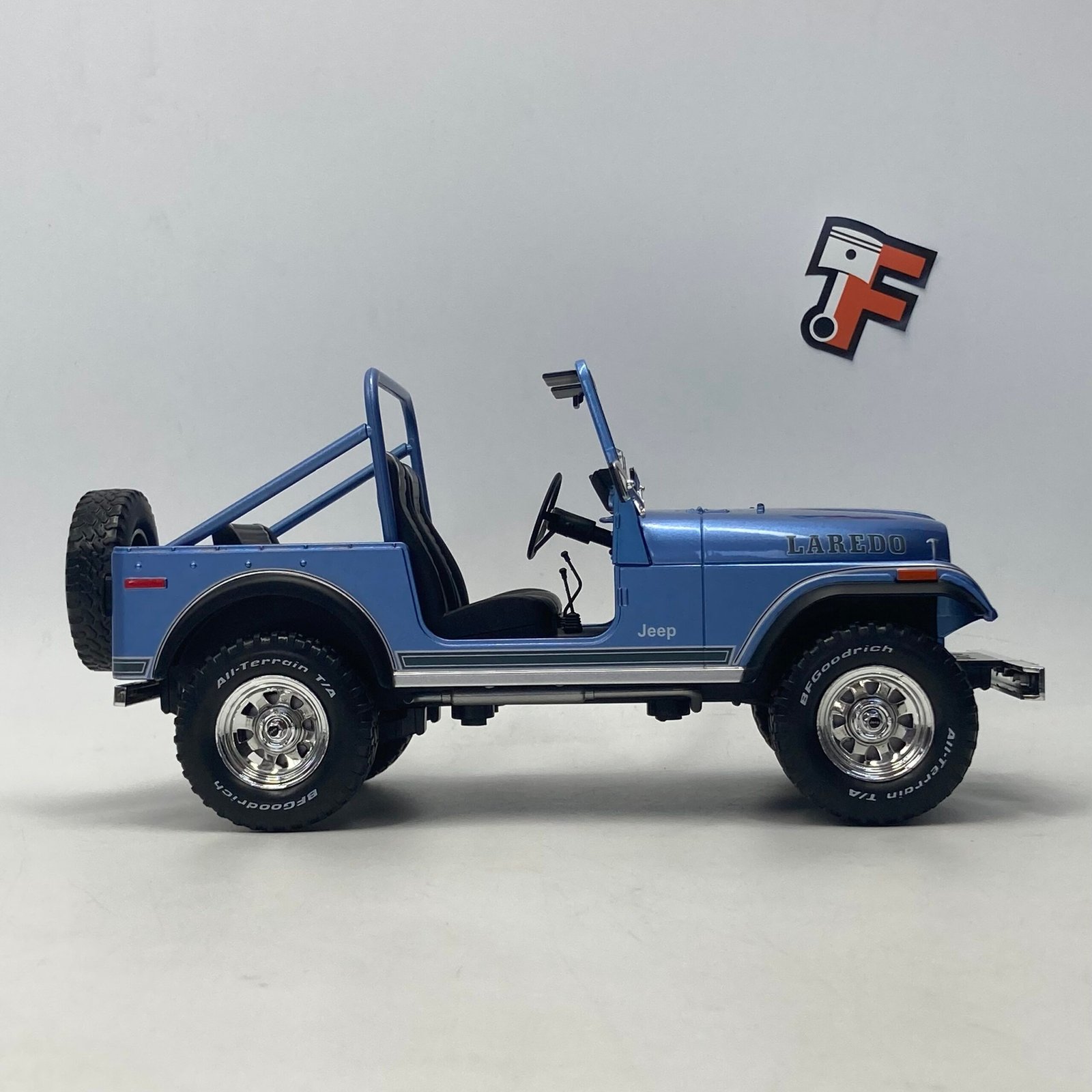 Jeep CJ-7 Laredo Blue – Image 8